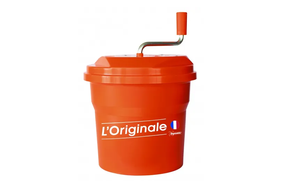 What Is a Salad Spinner? A Must-Have for Commercial Kitchens