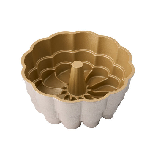 Bakemaster Petal Bundt Pan - Hospitality Connect