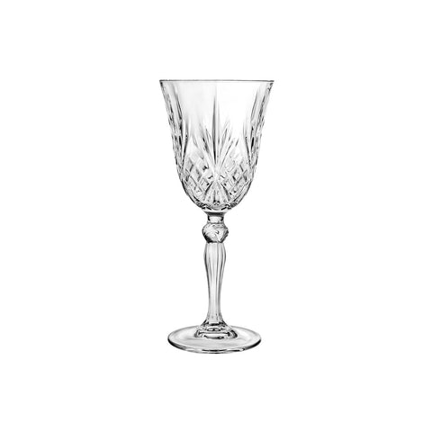 What is the Difference Between Crystal and Glass in Glassware?