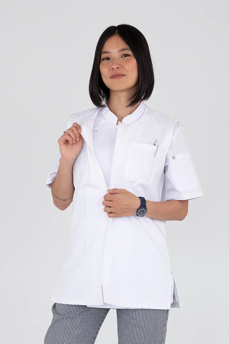 Aussie Chef Arli prep vest in white.