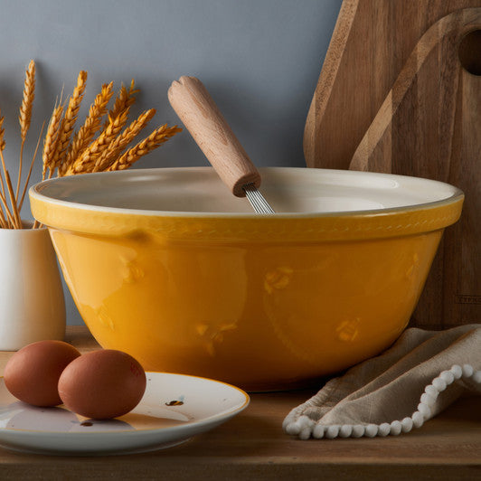 MASON CASH Sweet Bee Yellow Mixing Bowl, 29cm / 4 Litre - Earthenware - Hospitality Connect