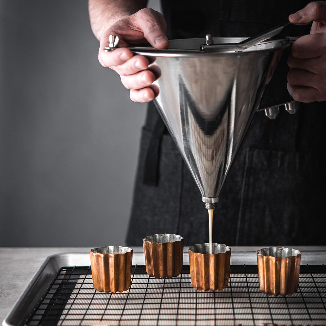 DEBUYER CONFECTIONARY FUNNEL w/STAND S/S 1.9lt - Hospitality Connect