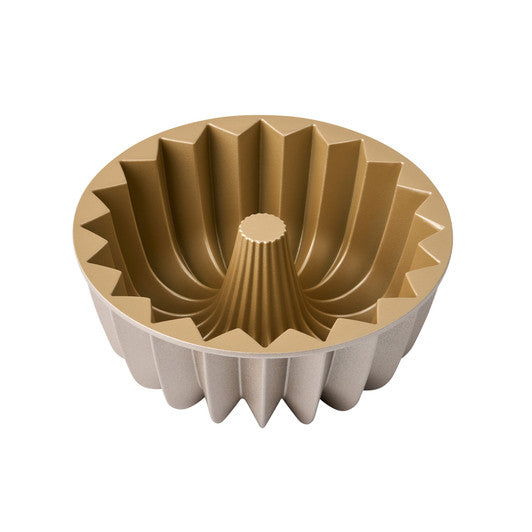 Bakemaster French Wreath Bundt Pan - Hospitality Connect