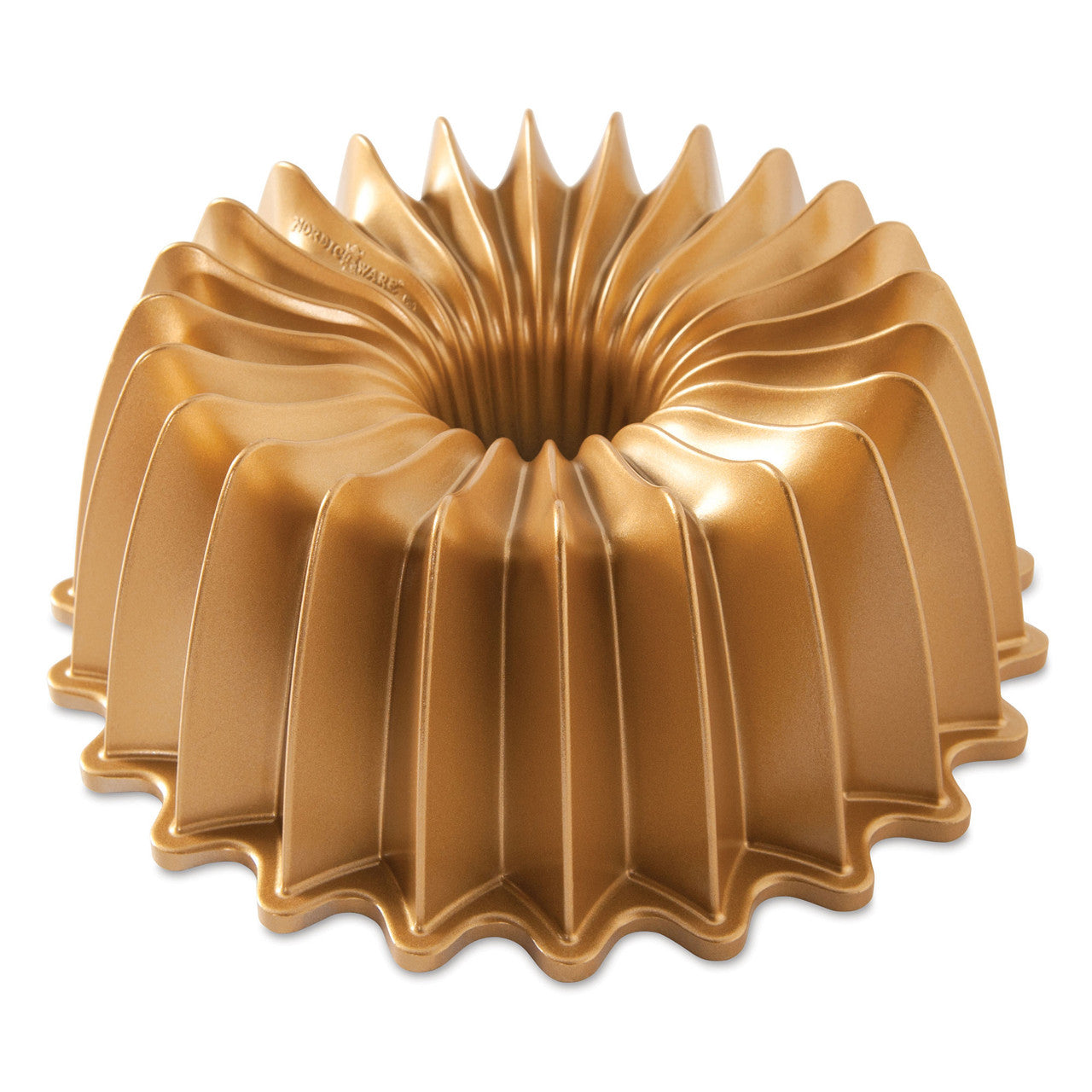 Nordic Ware USA Brilliance Bundt Pan, 26 x 26 x 10cm - Cast Aluminium - Hospitality Connect
