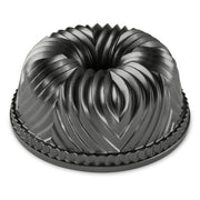 Nordic Ware USA Bavaria Bundt Pan, 23 x 23 x 10cm - Cast Aluminium - Hospitality Connect