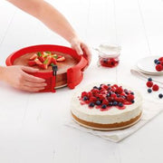 Lekue Springform 9"/23cm Pan 2.5L with Ceramic Plate - Hospitality Connect
