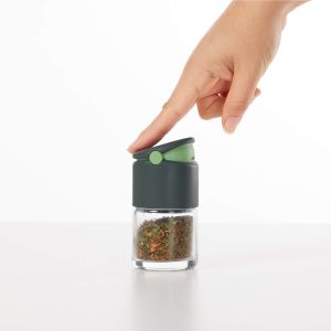 Lekue Spice Shaker 80ml - Hospitality Connect