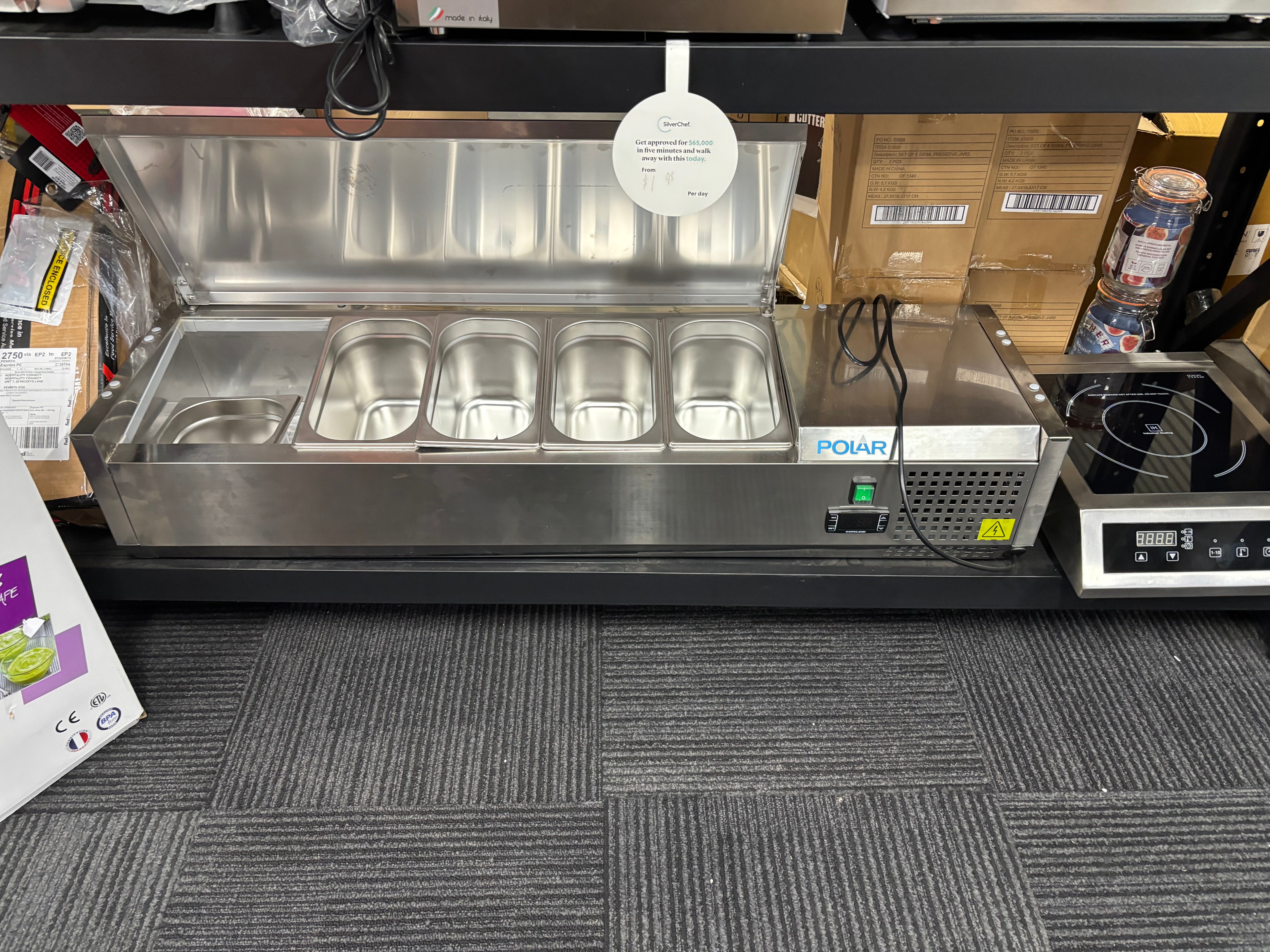 Polar G-Series Countertop Prep Fridge with Lid 5x 1/4GN with Hard Stainless Lid FA854-A Showroom displays stock