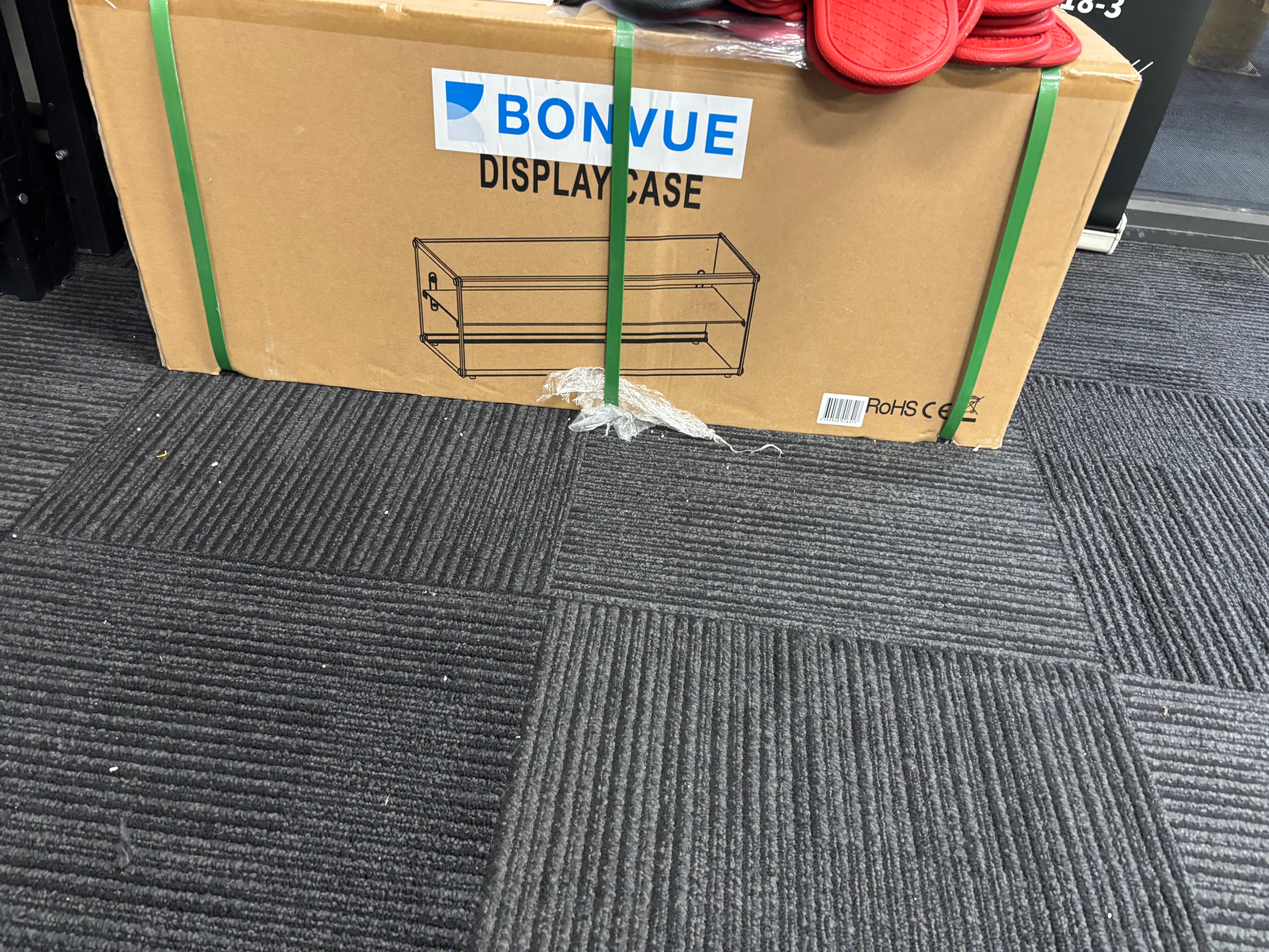 Bonvue Pre-assembled Two Layer Ambient Showcase - AD2-900   Showroom displays