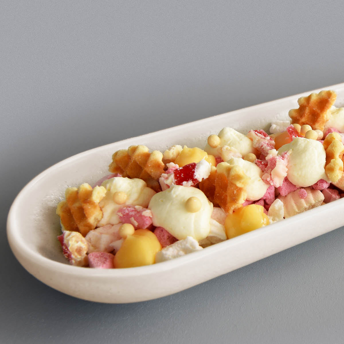 TABLEKRAFT URBAN OVAL PLATE 250x160mm SAND Box of 6 - Hospitality Connect