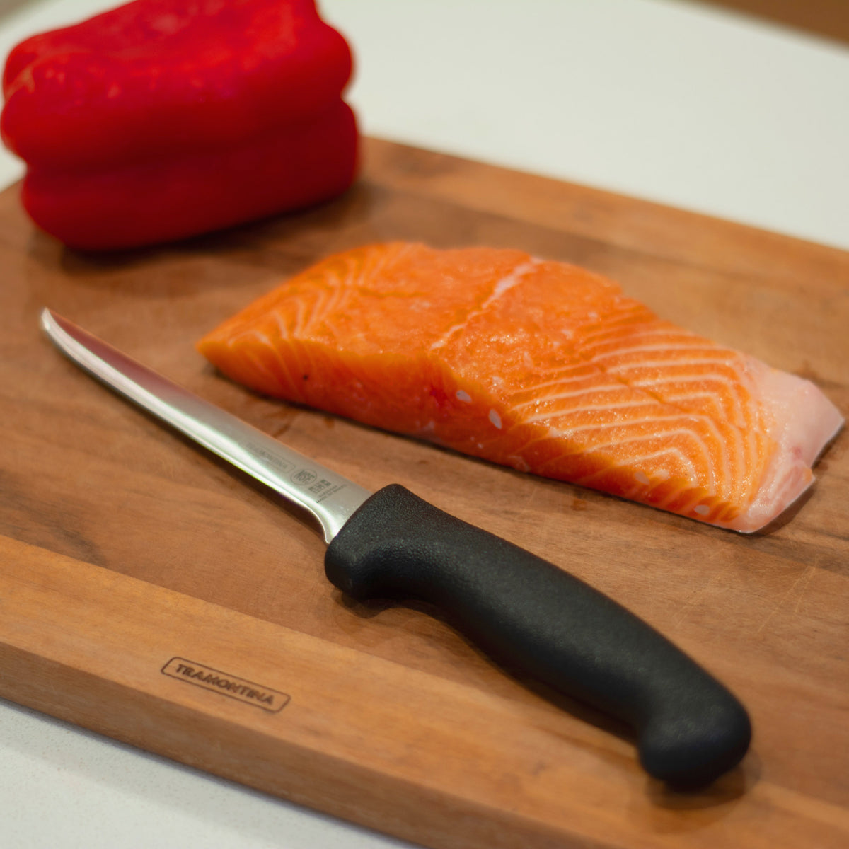 Tramontina Prof Boning Str Nar Flexi  Knife 150mm Blk H/S - Hospitality Connect