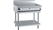 B+S Black Eight Burner Boiling Top BT-SB8 with stainless steel burners and control knobs for commercial cooking applications