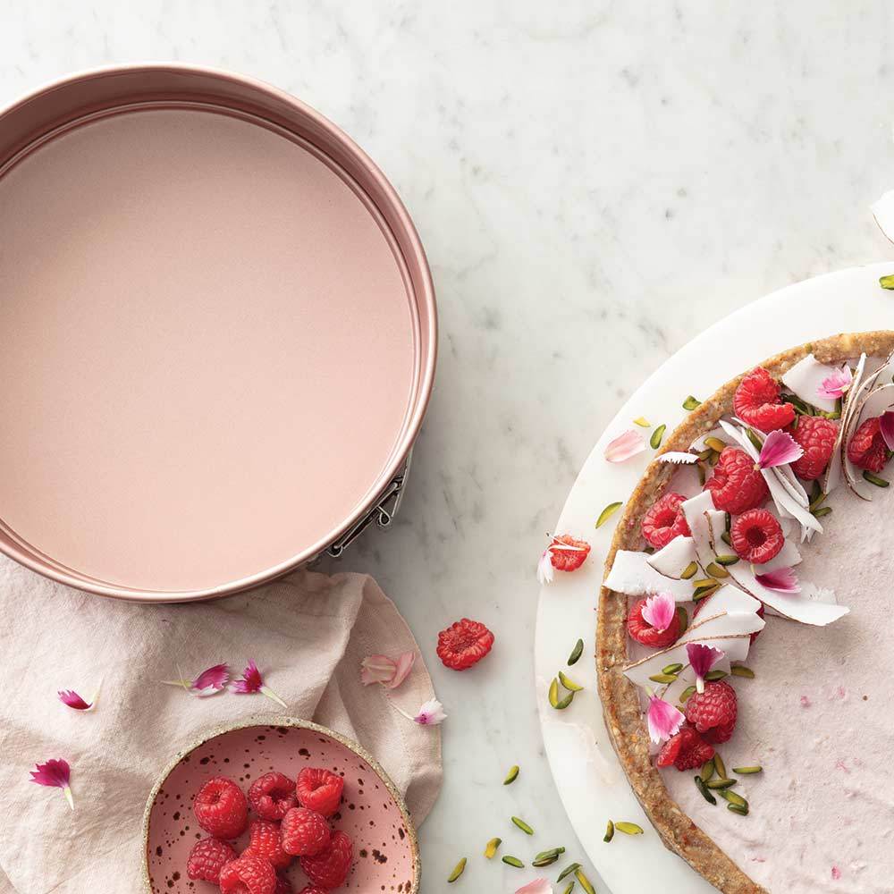 WILTSHIRE SPRINGFORM-ROUND ROSE GOLD 190x65mm NON STICK - Hospitality Connect