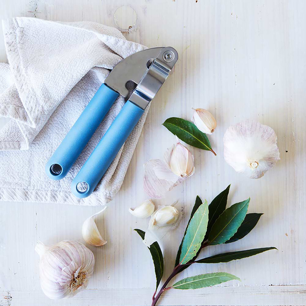 WILTSHIRE ECO FRIENDLY GARLIC PRESS - Hospitality Connect