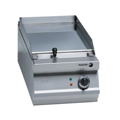 Fagor 900 Series Electric Chrome 1 Zone Griddle FTE-C9-05L. - Hospitality Connect