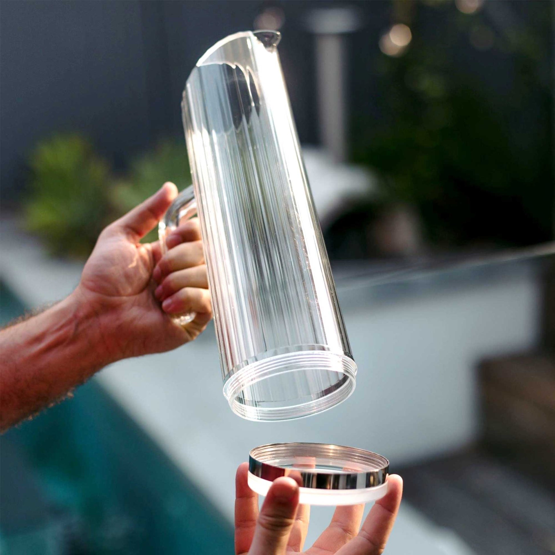 D-STILL UNBREAKABLE WATER PITCHER w/REMOVAL BASE PC 1.5lt Box of 4 - Hospitality Connect