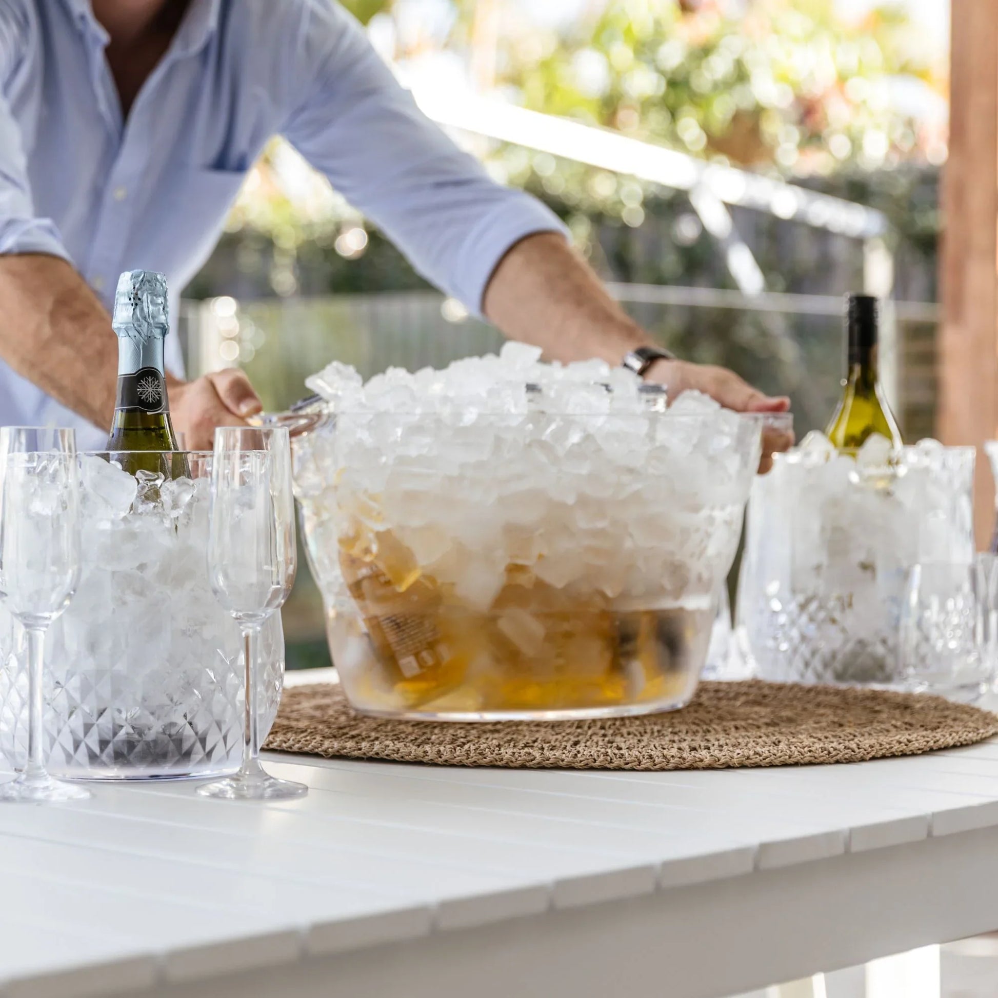 D-STILL UNBREAKABLE ICE BUCKET 13.0lt - Hospitality Connect